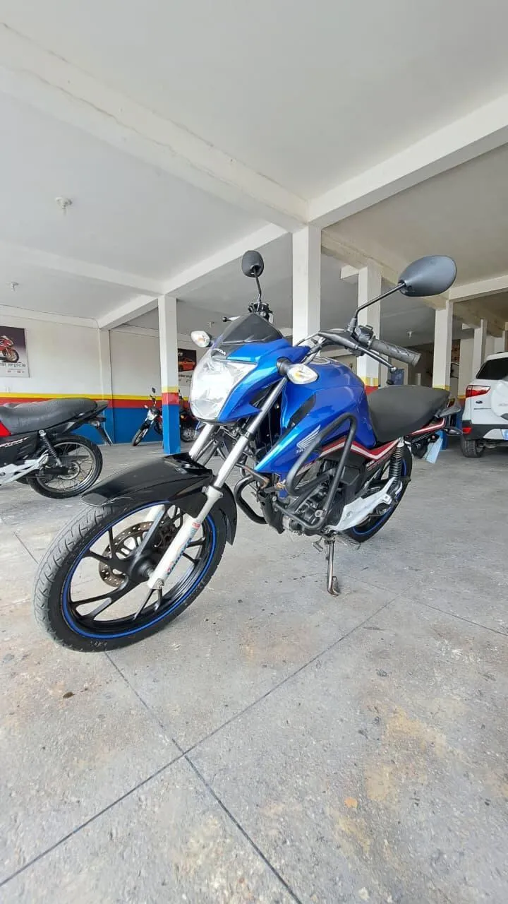 HONDA CG 160 TITAN FRENTE ESQUERDA